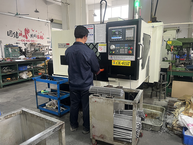 CNC machine for wheel alignment clamp Машина с ЧПУ для зажима выравнивания колес